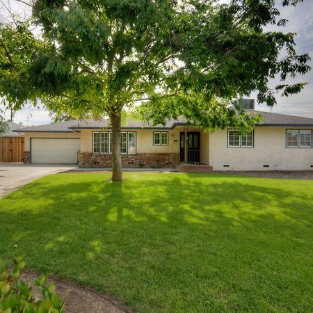 Updated Spacious Home Fresno Exteriör bild