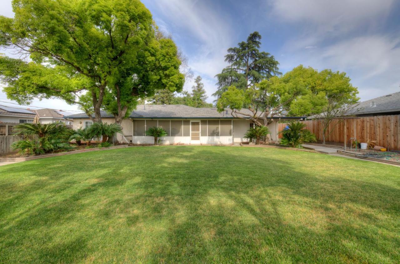 Updated Spacious Home Fresno Exteriör bild